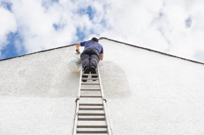 Peinture extérieure à Brée — façades et ravalement